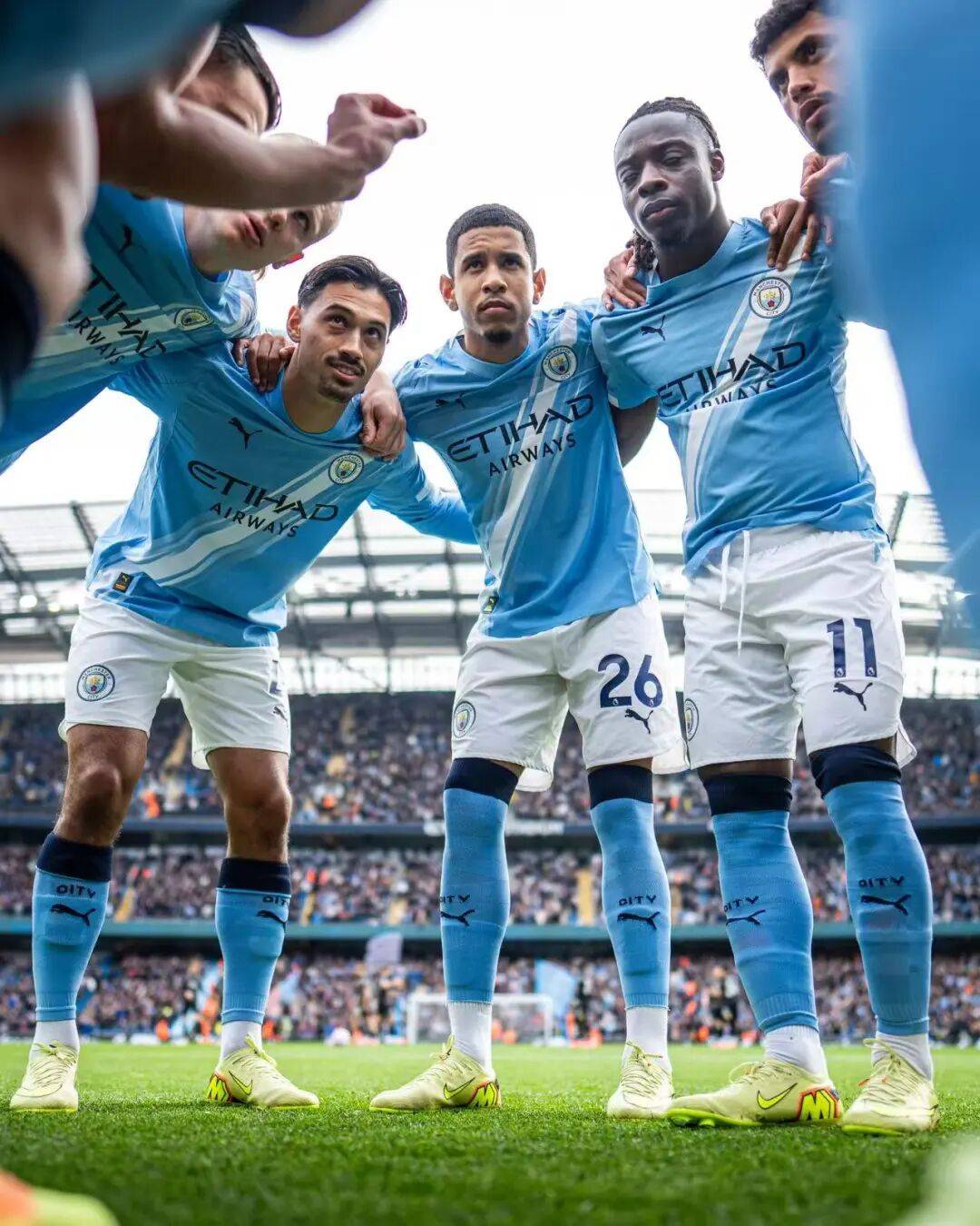 大放异彩！圆神难舞，皇马小将贡萨洛帽子戏法！皇马5比1贝蒂斯