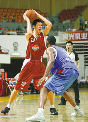 本赛季五大联赛球队单场进球4+次数：巴萨19次居