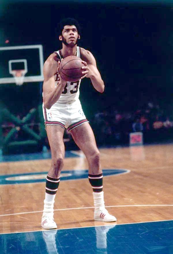 2025 赛季回顾：费城人队王牌投手惠勒由于投球局数过多，在休赛期接受了小手术