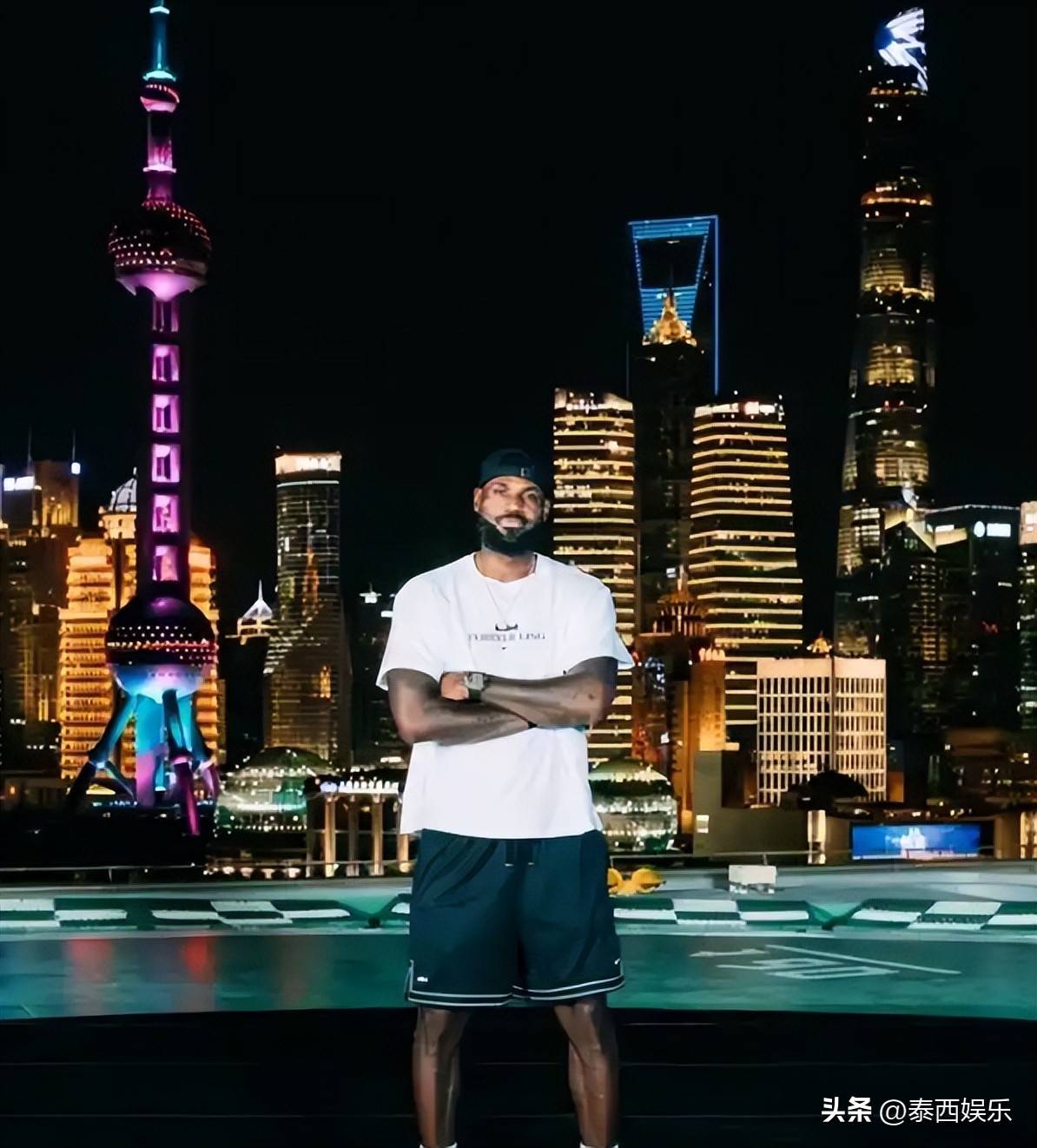 与罚球线肘