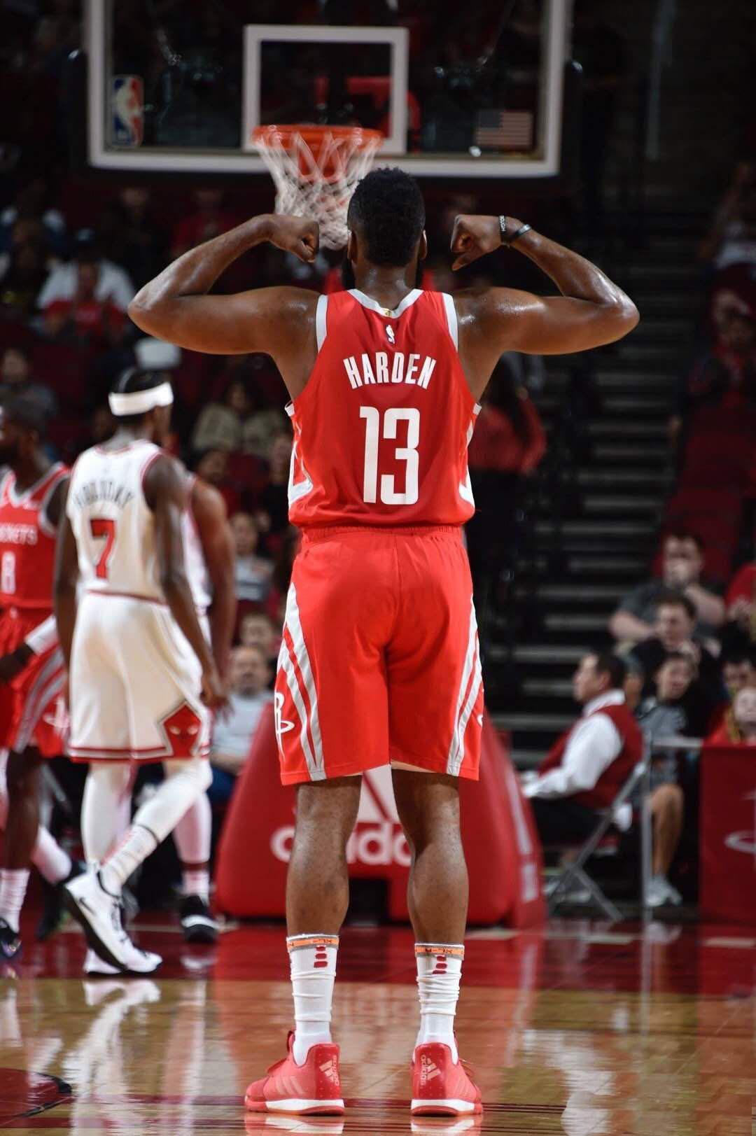 本世纪德甲戴帽次数前十：莱万领跑凯恩第三