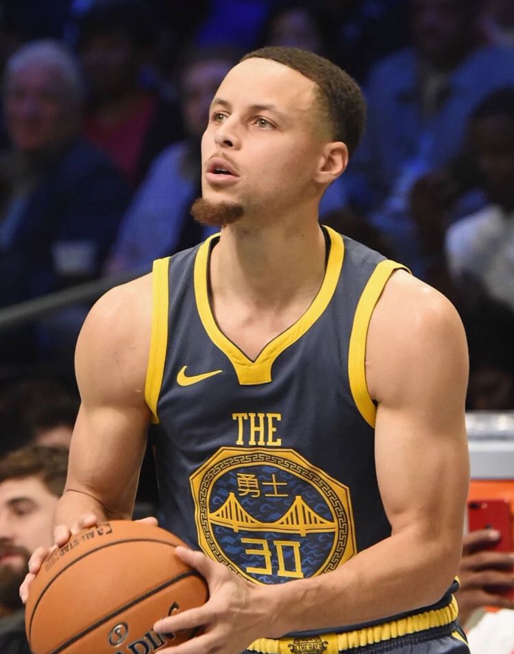 至于吗？一场普通杯赛差点干废广东2大将，粤迷：不是故意真不信